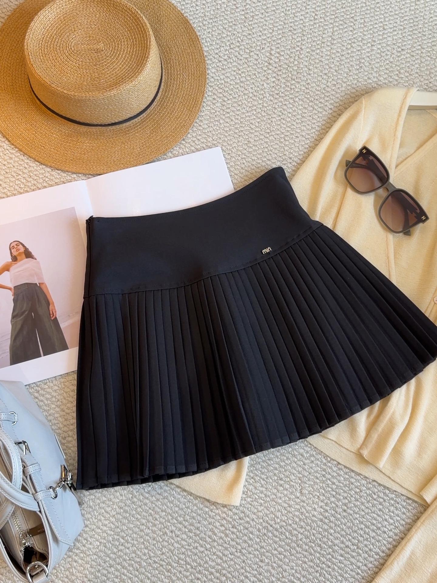Spring/Summer 2026 Petite Pleated Mini Skirt: High-Waisted, Slimming, Versatile A-Line for Women Extra Large чёрный
Spring/Summer 2026 Petite Pleated Mini Skirt: High-Waisted, Slimming, Versatile A-Line for Women Extra Large чёрный