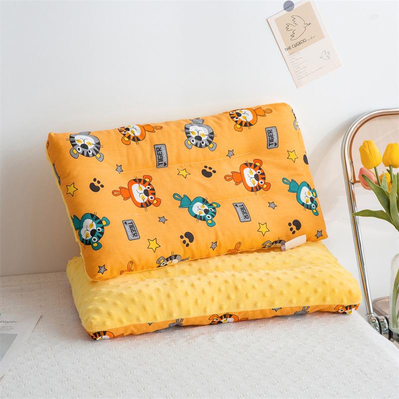 Подушка для сна для детей и младенцев с рисунком из чистого хлопка Doudou Velvet, моющаяся, для защиты шейного позвонка, для детей
Подушка для сна для детей и младенцев с рисунком из чистого хлопка Doudou Velvet, моющаяся, для защиты шейного позвонка, для детей