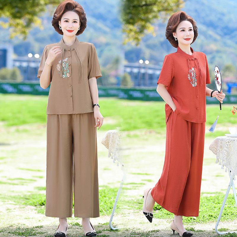 Mom s Summer Cardigan & Wide-Leg Pants Set for Middle-Aged Women - Plus Size, Loose Fit 4XL (135-145 Jin) абрикосовый
Mom s Summer Cardigan & Wide-Leg Pants Set for Middle-Aged Women - Plus Size, Loose Fit 4XL (135-145 Jin) абрикосовый