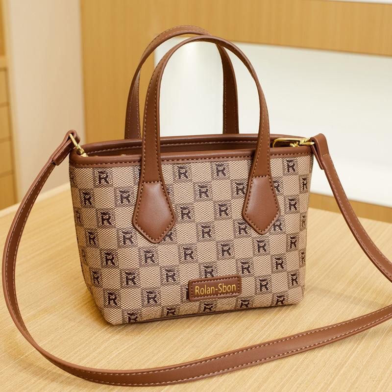 New Fashion Crossbody Bag Women s Printed Handbag Shoulder Bag Small Bag Versatile Bucket Food Basket Women s Bag
New Fashion Crossbody Bag Women s Printed Handbag Shoulder Bag Small Bag Versatile Bucket Food Basket Women s Bag