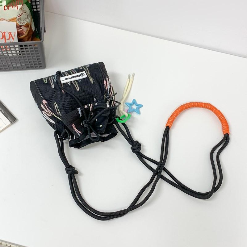 Nylon Crossbody Bag With Cord For Women Lightweight Shoulder Bag Simple Design High Quality Premium Durable Quality
Nylon Crossbody Bag With Cord For Women Lightweight Shoulder Bag Simple Design High Quality Premium Durable Quality