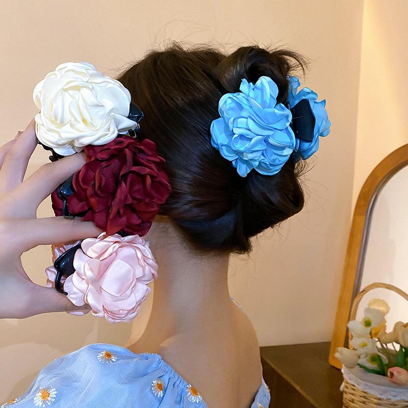 Bohemian fashion double-sided flower medium hairpin exquisite super fairy grab clip women s versatile headgear hair accessories high sense
Bohemian fashion double-sided flower medium hairpin exquisite super fairy grab clip women s versatile headgear hair accessories high sense