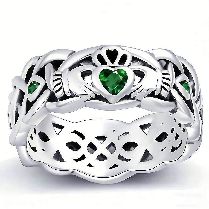 Huitan Crown Design Women Copper Color Ring Inlaid Bright Green Heart CZ Vintage Accessories Party Temperament Zircon for Lady 6
Huitan Crown Design Women Copper Color Ring Inlaid Bright Green Heart CZ Vintage Accessories Party Temperament Zircon for Lady 6