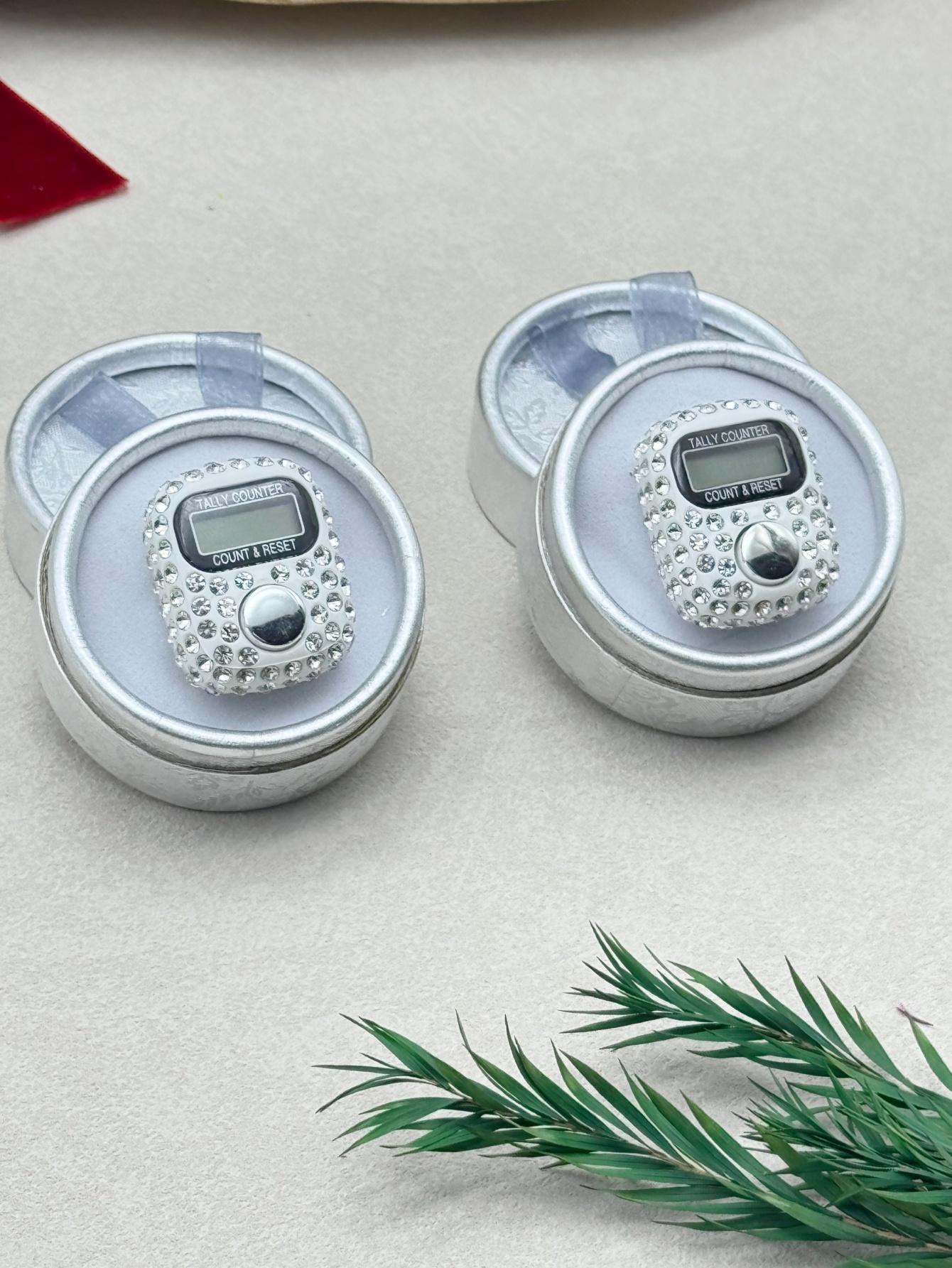 Luxury Minimalist Diamond-Encrusted Finger Counter, Available in Four Colors, Gift Boxed, Ideal for Holiday Gifts белый
Luxury Minimalist Diamond-Encrusted Finger Counter, Available in Four Colors, Gift Boxed, Ideal for Holiday Gifts белый