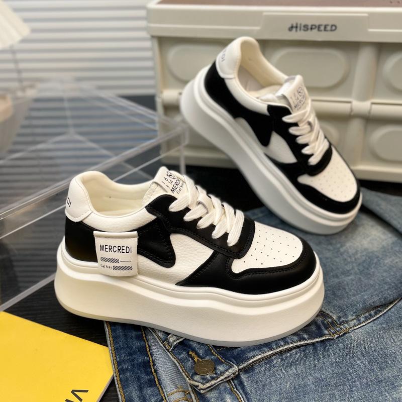 Small height increase small white shoes women s 2025 new summer breathable spring casual thick baseplate shoes versatile women s shoes 40 чорний
Small height increase small white shoes women s 2025 new summer breathable spring casual thick baseplate shoes versatile women s shoes 40 чорний
