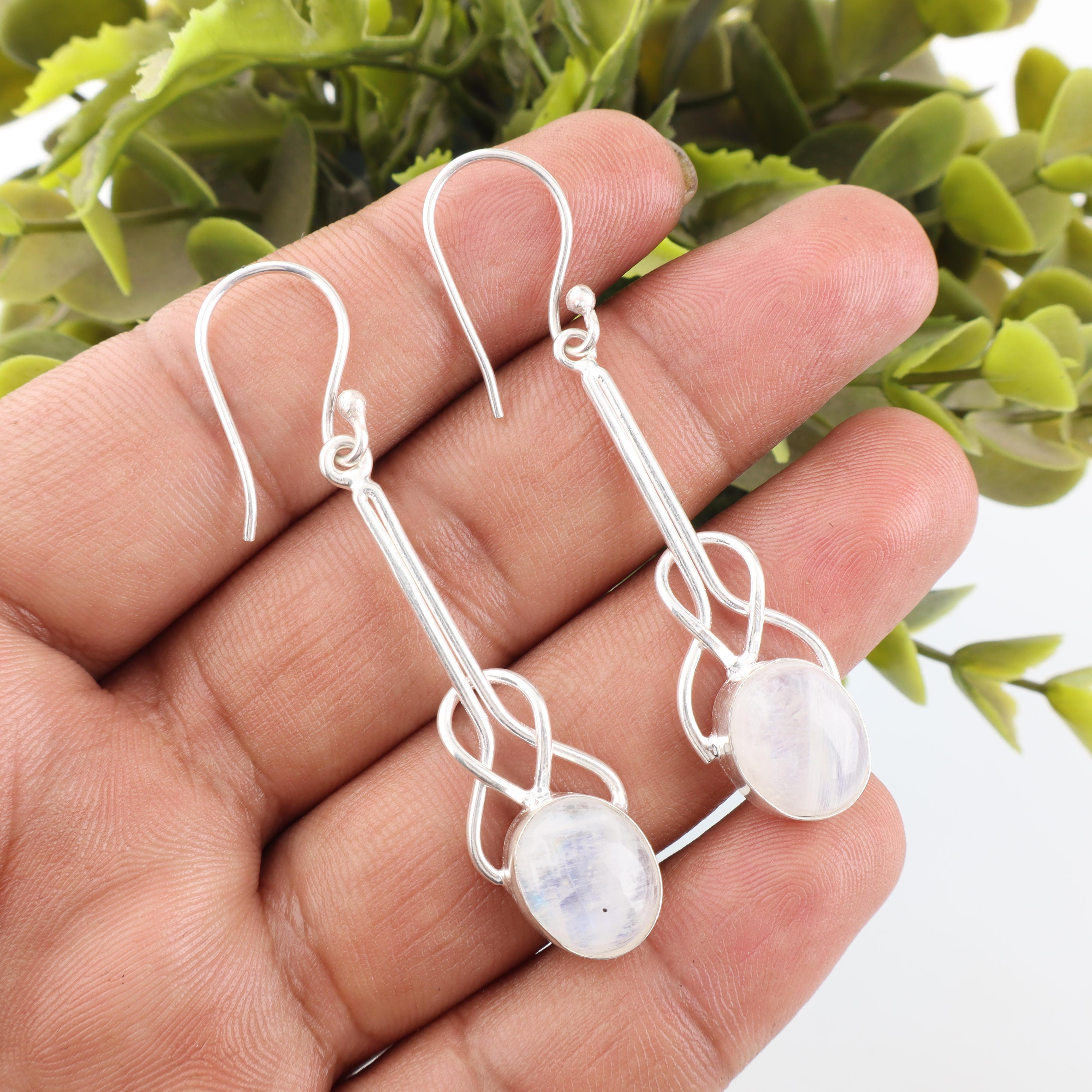 Rainbow Moonstone Earrings Gemstone Jewelry, 925 Solid Sterling Silver Earrings, Handmade Everyday Jewelry Earrings 1.76 Inches білий
Rainbow Moonstone Earrings Gemstone Jewelry, 925 Solid Sterling Silver Earrings, Handmade Everyday Jewelry Earrings 1.76 Inches білий