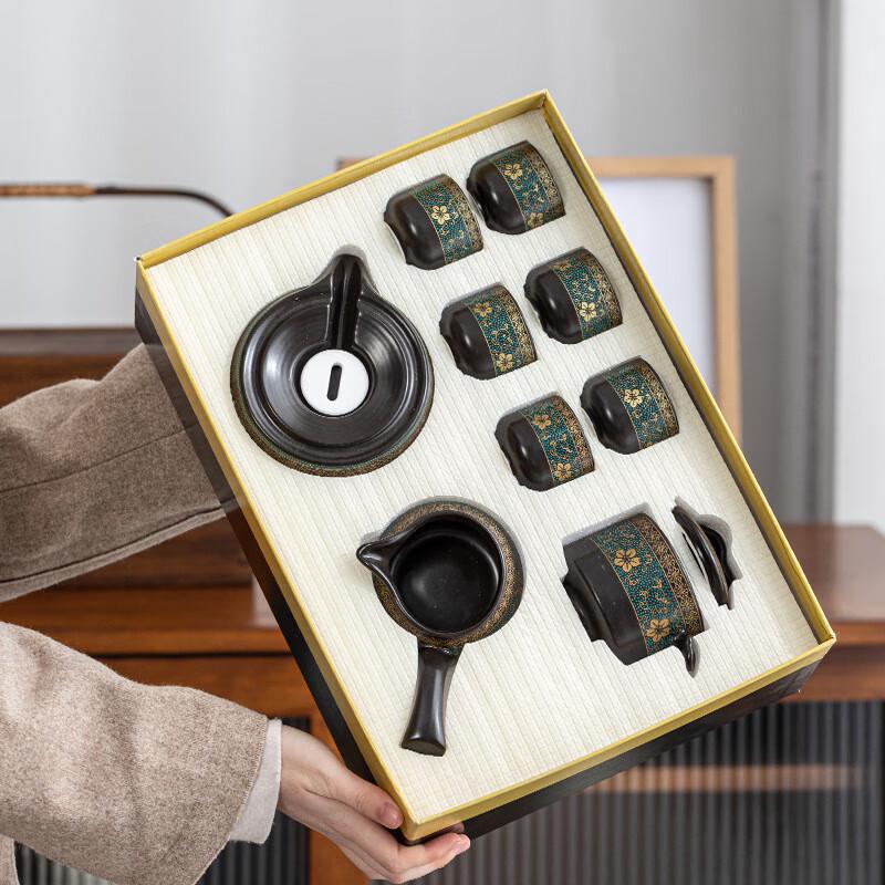 Bai Zi En Vintage Semi-Automatic Ceramic Tea Set
Bai Zi En Vintage Semi-Automatic Ceramic Tea Set