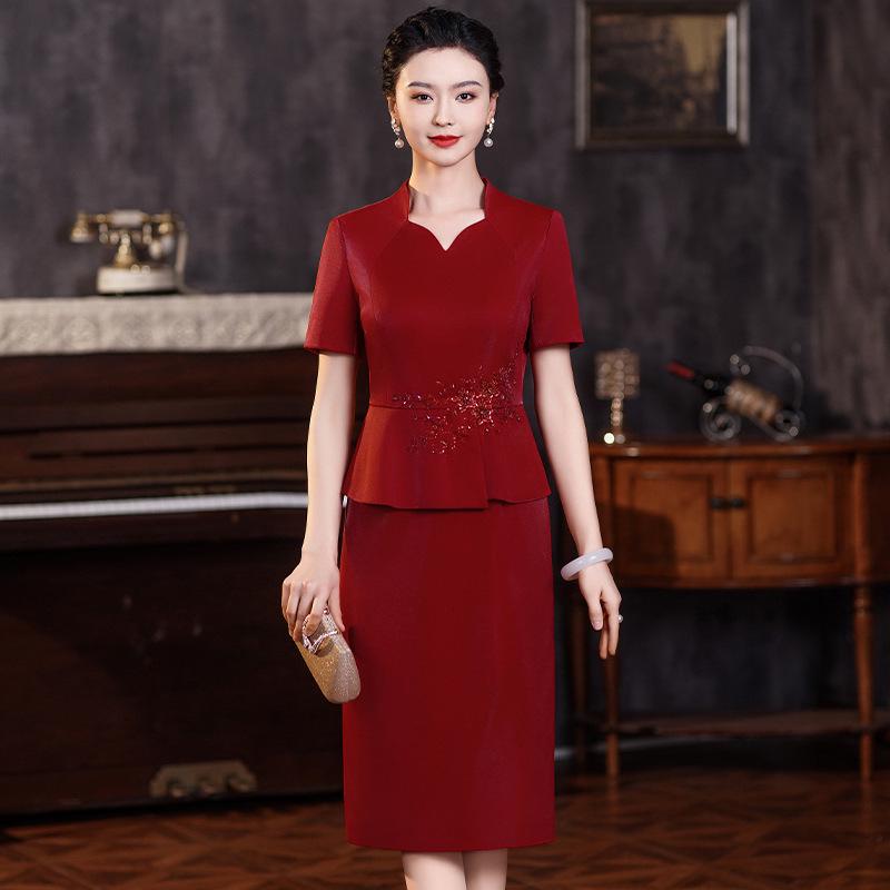 2024 Spring Faux Two-Piece Slimming Dress for Middle-Aged & Young Women, Perfect as a Mother of the Bride/Groom Wedding Guest Dress 4XL
2024 Spring Faux Two-Piece Slimming Dress for Middle-Aged & Young Women, Perfect as a Mother of the Bride/Groom Wedding Guest Dress 4XL
