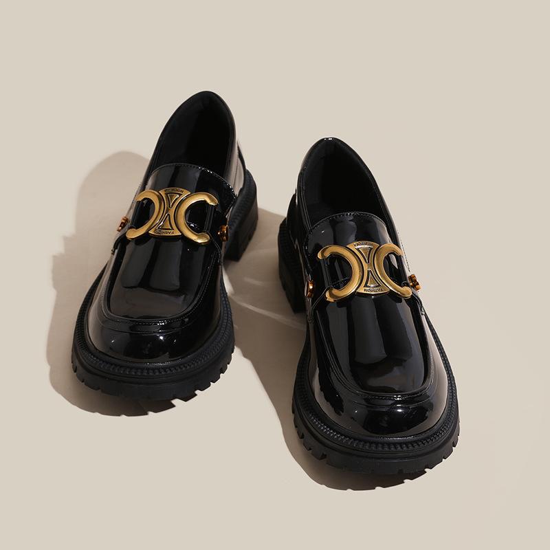 Yuexinwang leather flat for Huizhou women s shoes Su Yinyin same small leather shoes autumn and winter new black loafers thick sole 40
Yuexinwang leather flat for Huizhou women s shoes Su Yinyin same small leather shoes autumn and winter new black loafers thick sole 40