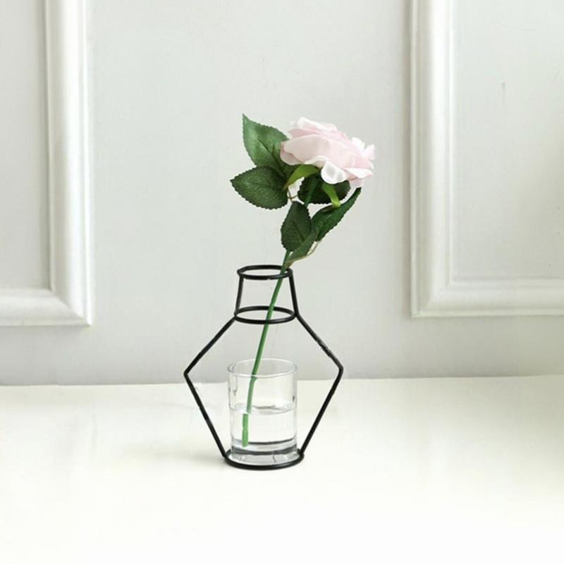 1 шт. Ретро Железная Линия Настольная Ваза Горшок Орнамент Металлический Держатель для Растений Скандинавские Стили Цветок Домашние Украшения чёрный
1 шт. Ретро Железная Линия Настольная Ваза Горшок Орнамент Металлический Держатель для Растений Скандинавские Стили Цветок Домашние Украшения чёрный