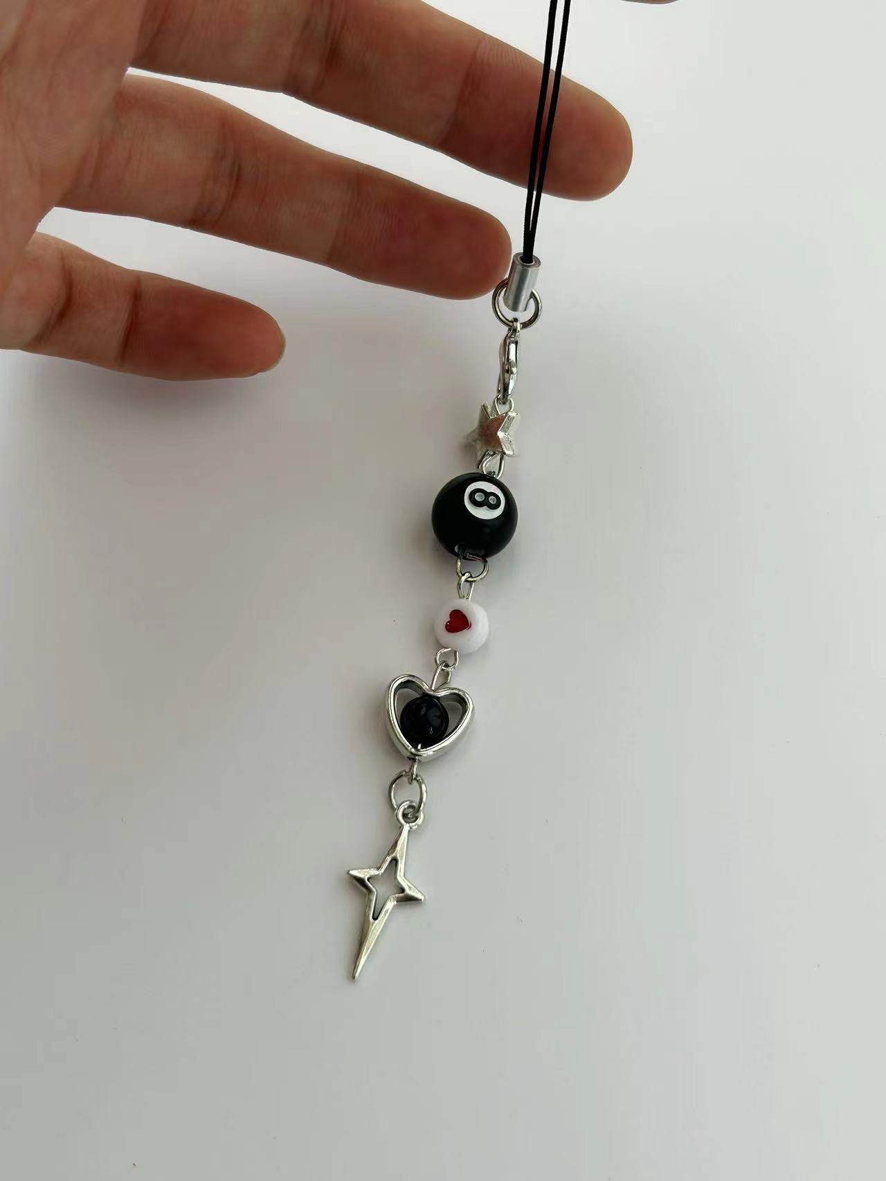 New Arrival 1 Piece Sweet Cool y2k Style Cute Love Heart Beaded Phone Charms for iPhone Smartphone Strap Keychains Lanyard
New Arrival 1 Piece Sweet Cool y2k Style Cute Love Heart Beaded Phone Charms for iPhone Smartphone Strap Keychains Lanyard