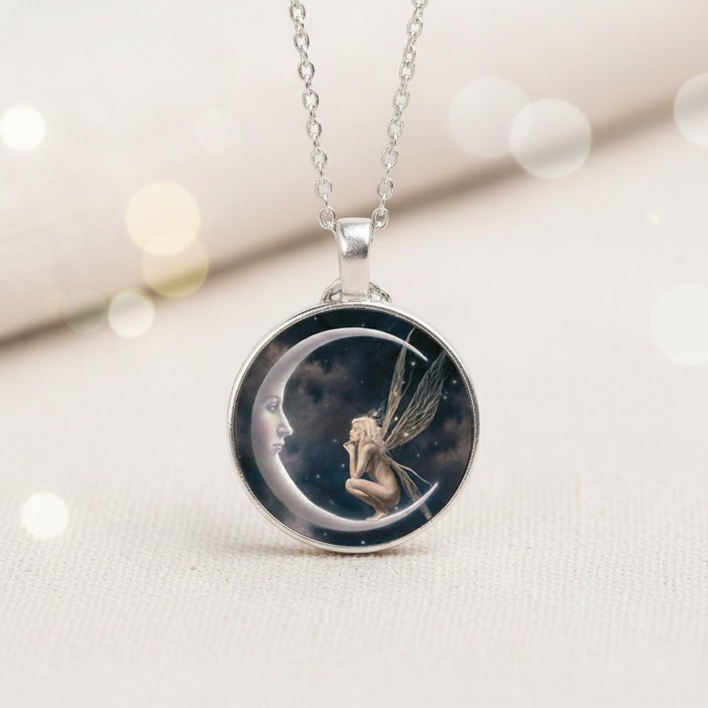 Fairy Moon Photo Pendant Necklace for Women Tibetan Silver Oval Cabochon Glass Crystal Gemstone Chain Boho Chic Jewelry срібний
Fairy Moon Photo Pendant Necklace for Women Tibetan Silver Oval Cabochon Glass Crystal Gemstone Chain Boho Chic Jewelry срібний