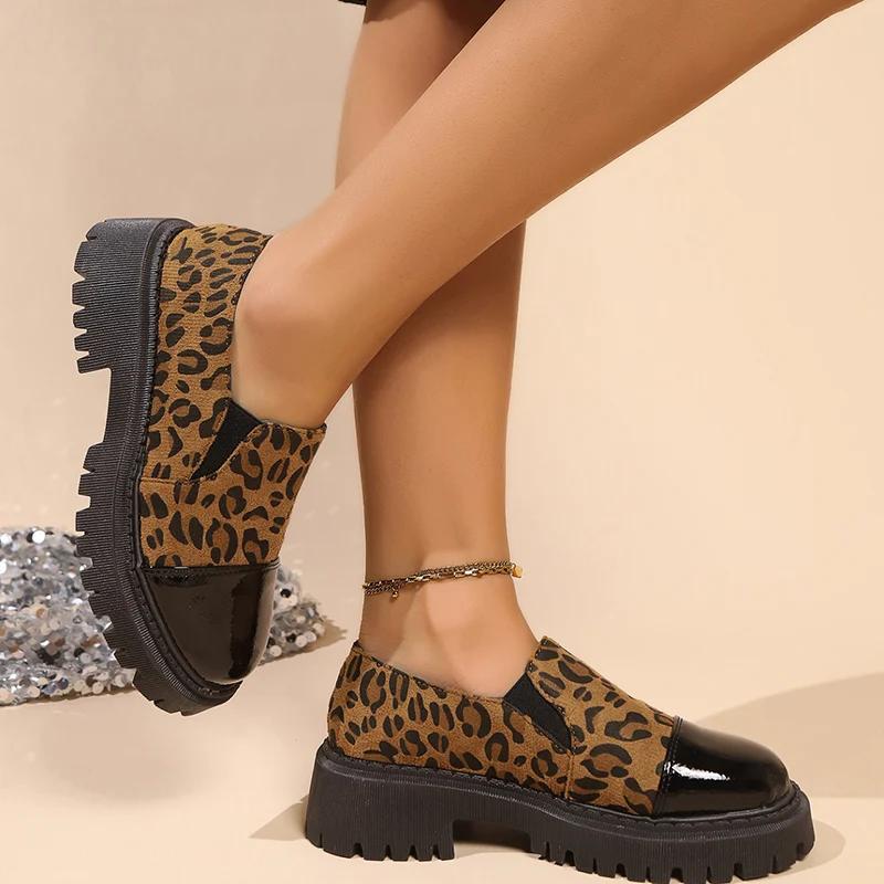 Fashion Leopard Patchwork Loafers for Women Retro Round Toe Flock Platfrom Shoes for Woman Retro Thick Soles Single Shoes Mujer 42 леопардовий
Fashion Leopard Patchwork Loafers for Women Retro Round Toe Flock Platfrom Shoes for Woman Retro Thick Soles Single Shoes Mujer 42 леопардовий