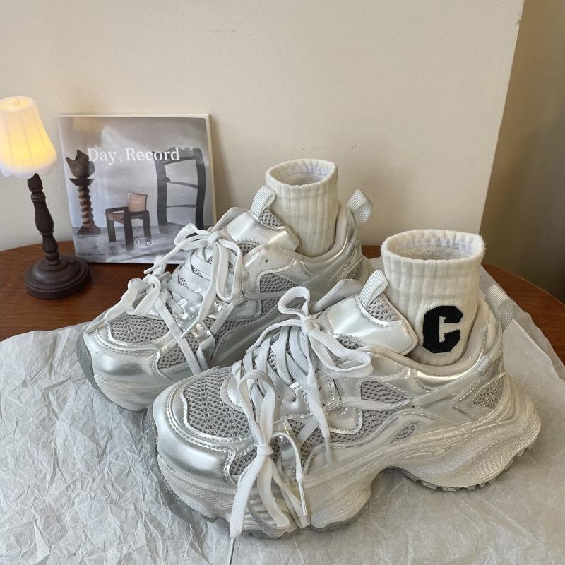 Retro dad shoes women s new feet small breathable round head light thick sole dirty sneakers 40
Retro dad shoes women s new feet small breathable round head light thick sole dirty sneakers 40