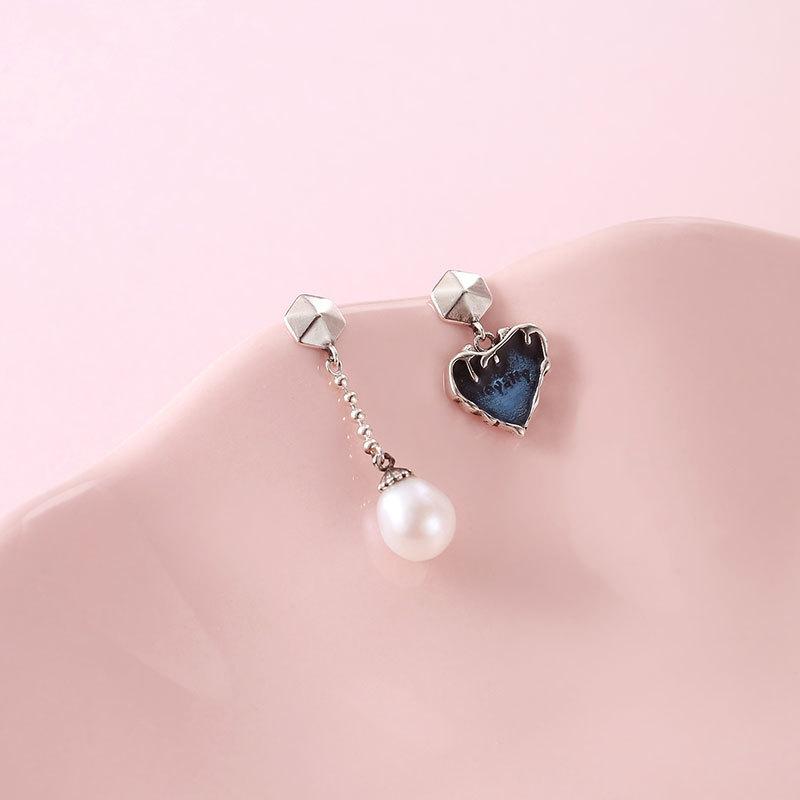 Асимметричные серьги с жемчугом в стиле ретро «Французская любовь», длинные серьги с кисточками, подарок на День святого Валентина
Асимметричные серьги с жемчугом в стиле ретро «Французская любовь», длинные серьги с кисточками, подарок на День святого Валентина