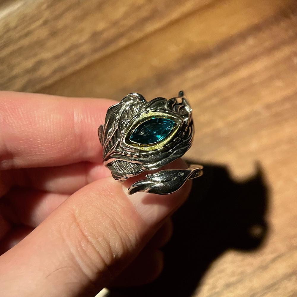 Ретро Золотое Крыло Гаруды Китайская Мифология Дапэн Кольцо Для Мужчин Панк Готика Регулируемое Открытое Кольцо Перья Аксессуары Циркон Подарок resizable
Ретро Золотое Крыло Гаруды Китайская Мифология Дапэн Кольцо Для Мужчин Панк Готика Регулируемое Открытое Кольцо Перья Аксессуары Циркон Подарок resizable