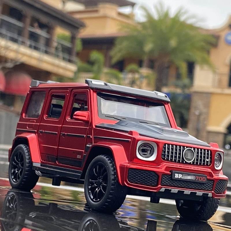 1:32 G65 G700 SUV Simulation Alloy Car Model Diecast Metal Off-road Vehicles Model Sound Light Collection Childrens Car Toy Gift червоний
1:32 G65 G700 SUV Simulation Alloy Car Model Diecast Metal Off-road Vehicles Model Sound Light Collection Childrens Car Toy Gift червоний