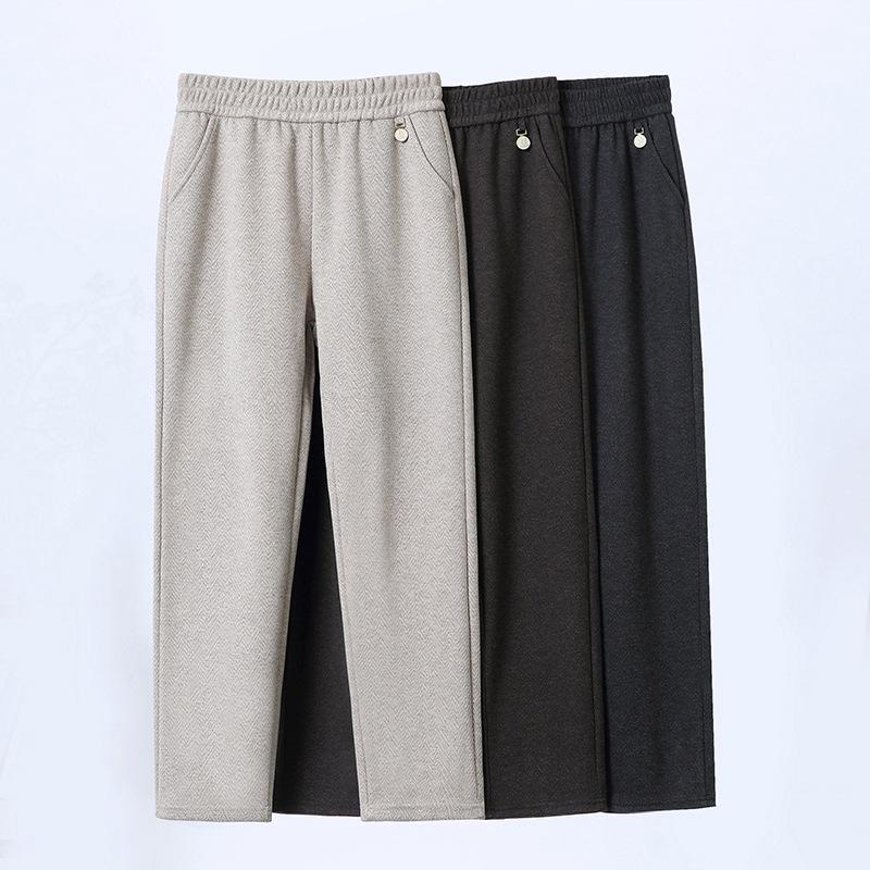 2025 Spring & Autumn Wool Pants for Middle-Aged Women: Casual Style for Ages 40-50. 5XL for 145-155 lbs
2025 Spring & Autumn Wool Pants for Middle-Aged Women: Casual Style for Ages 40-50. 5XL for 145-155 lbs