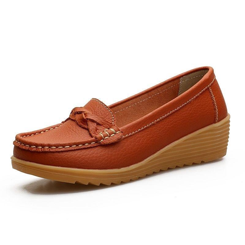 Wedge heel breathable empty middle-aged and elderly mother shoes soft-soled Doudou shoes women cowhide shoes women 40 помаранчевий
Wedge heel breathable empty middle-aged and elderly mother shoes soft-soled Doudou shoes women cowhide shoes women 40 помаранчевий