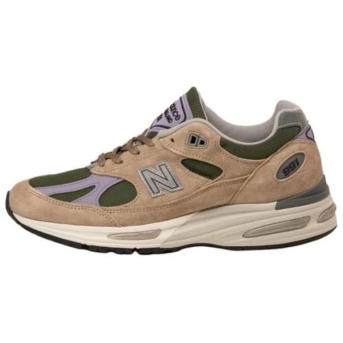 New Balance 991v2 MiUK Essentially Offbeat Pack Cement - U991DL2 EU 40
New Balance 991v2 MiUK Essentially Offbeat Pack Cement - U991DL2 EU 40