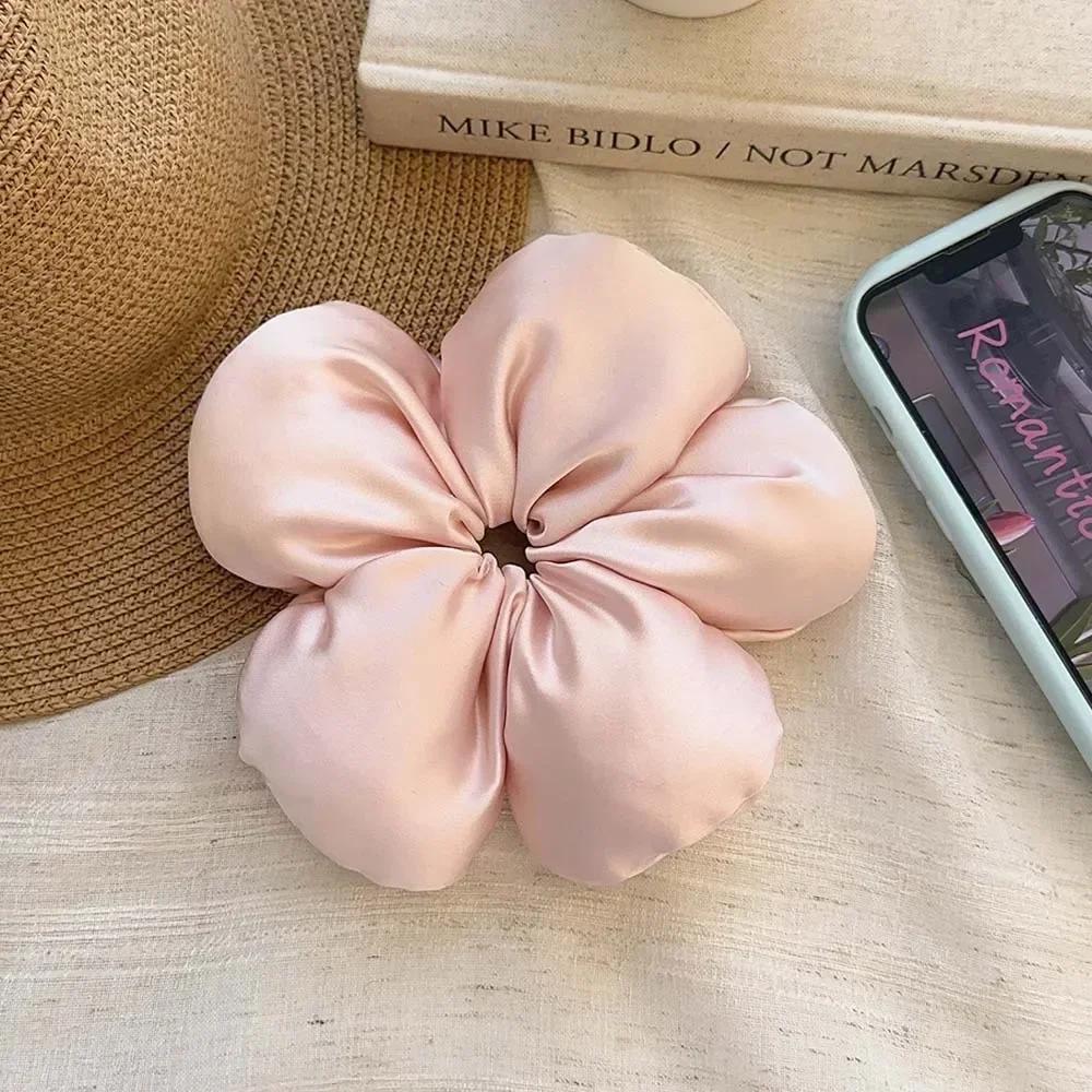 Korean Oversize Blue Flower Scrunchie Headdress Women Girl Trendy Design Rubber Elastic Hair Band Vacation Hair Accessories рожевий
Korean Oversize Blue Flower Scrunchie Headdress Women Girl Trendy Design Rubber Elastic Hair Band Vacation Hair Accessories рожевий