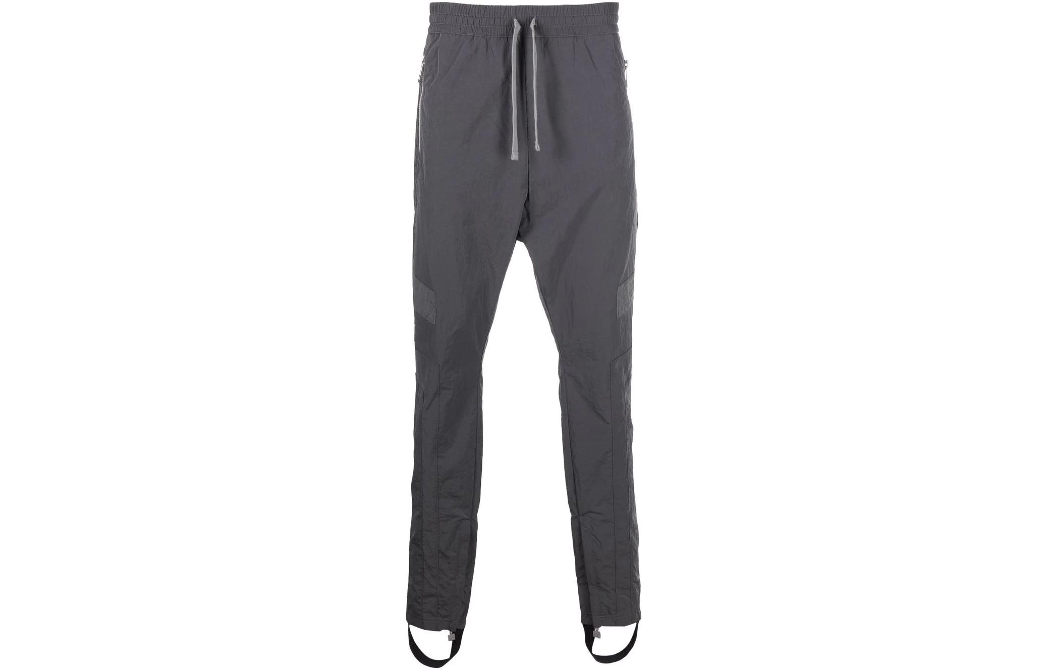 Adidas Originals Pants Deportivos Blue Version Knitted Sweatpants Men s Gray HD2232 XS
Adidas Originals Pants Deportivos Blue Version Knitted Sweatpants Men s Gray HD2232 XS