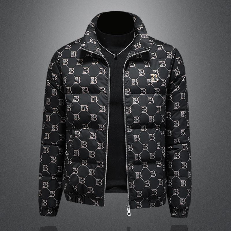 2025 Men s Trendy Stand Collar Down Cardigan Jacket QT6012 XL чорний
2025 Men s Trendy Stand Collar Down Cardigan Jacket QT6012 XL чорний