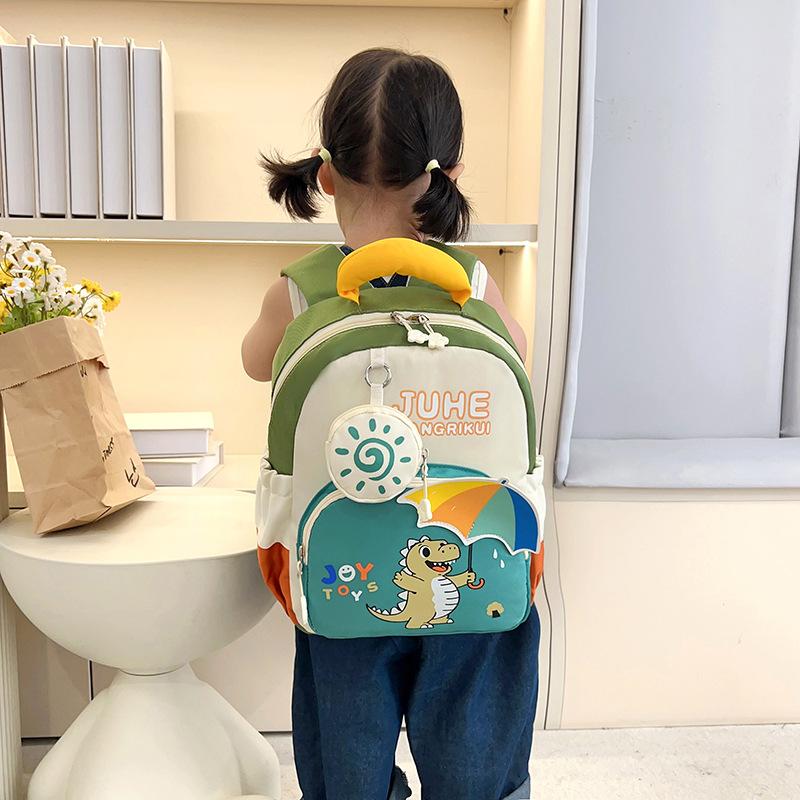 New schoolbag cartoon cute anti-splashing baby boy and girl backpack lightweight dinosaur small backpack
New schoolbag cartoon cute anti-splashing baby boy and girl backpack lightweight dinosaur small backpack