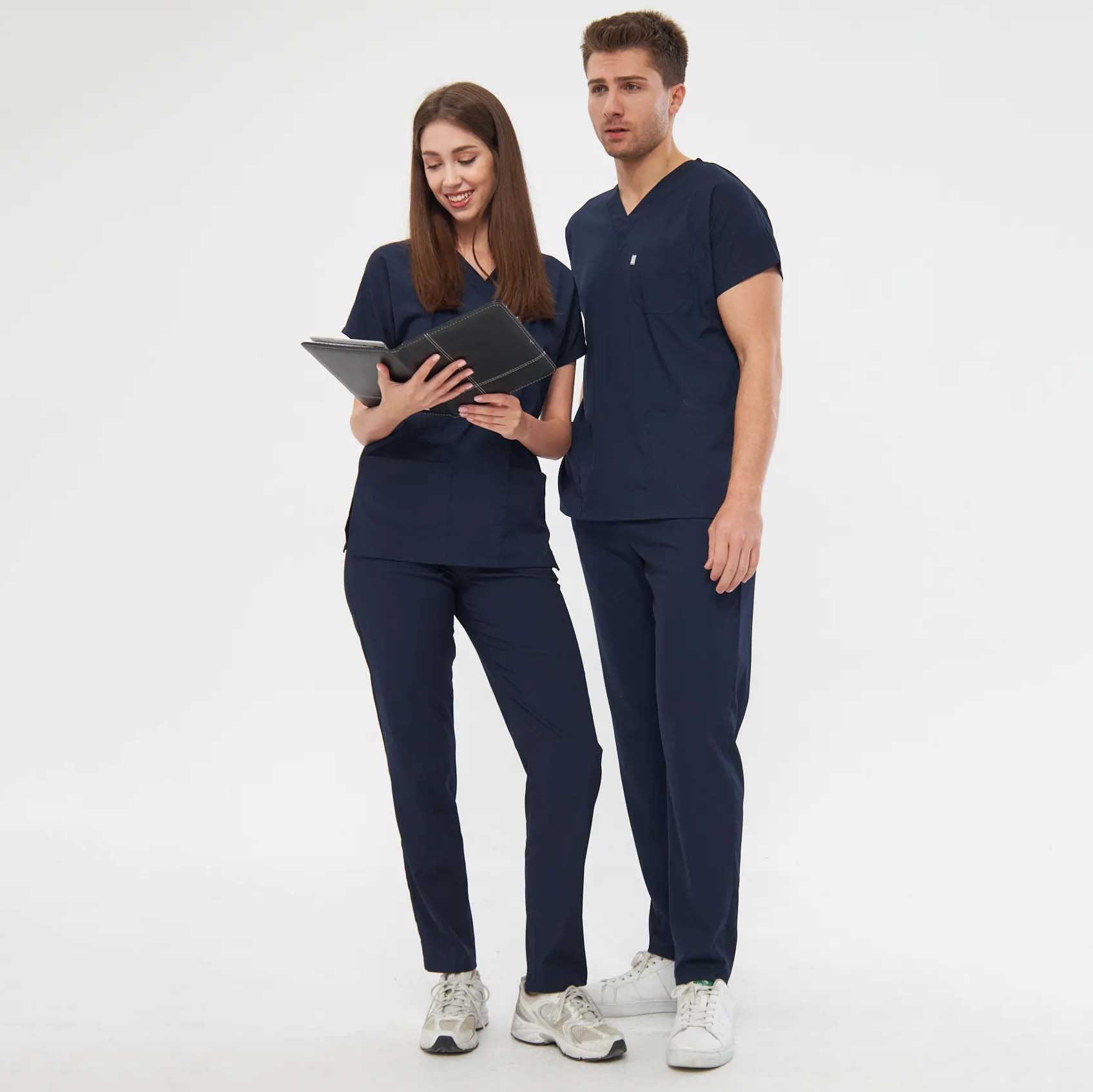 Unisex Medical Uniform Set - V Neck, Bat Sleeve With Pocket - Two Piece Solid Color Scrub Suits For Nurse, Doctor, Dentist 2XS темно-синий
Unisex Medical Uniform Set - V Neck, Bat Sleeve With Pocket - Two Piece Solid Color Scrub Suits For Nurse, Doctor, Dentist 2XS темно-синий