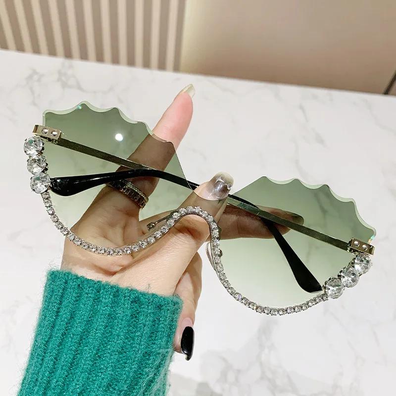 Trendy Premium Design Diamond Wave Rimless Women Goggles Hip Hop Eyeglasses For Outdoor Use Eyeglasses For Men And Women Sunglasses Glasses UV
Trendy Premium Design Diamond Wave Rimless Women Goggles Hip Hop Eyeglasses For Outdoor Use Eyeglasses For Men And Women Sunglasses Glasses UV