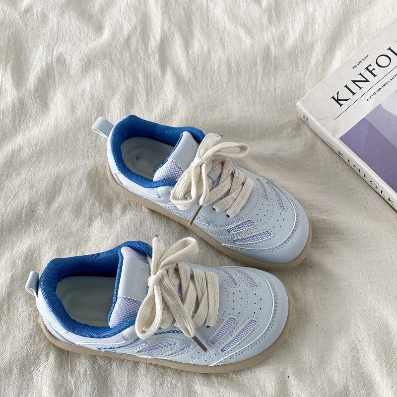 Трендовая обувь новые кеды женские летние нишевые дышащие спортивные маленькие белые кеды 40 синий
Трендовая обувь новые кеды женские летние нишевые дышащие спортивные маленькие белые кеды 40 синий