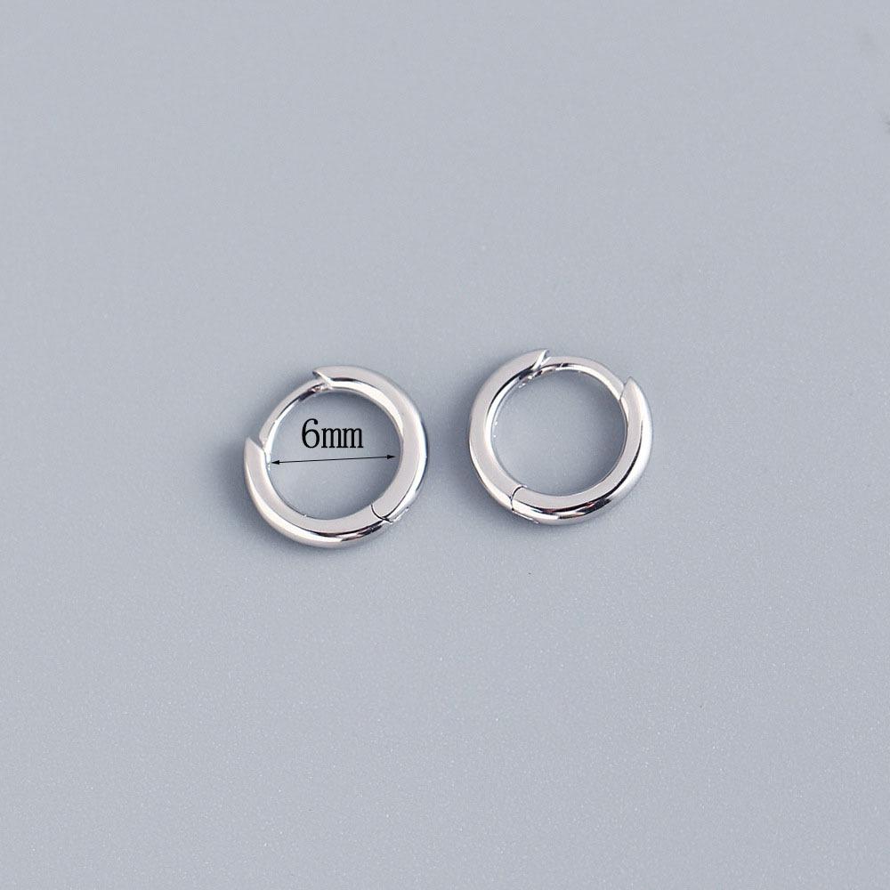 Серьги-пусеты из стерлингового серебра s925 с покрытием из золота и бриллиантами в корейском стиле для женщин
Серьги-пусеты из стерлингового серебра s925 с покрытием из золота и бриллиантами в корейском стиле для женщин