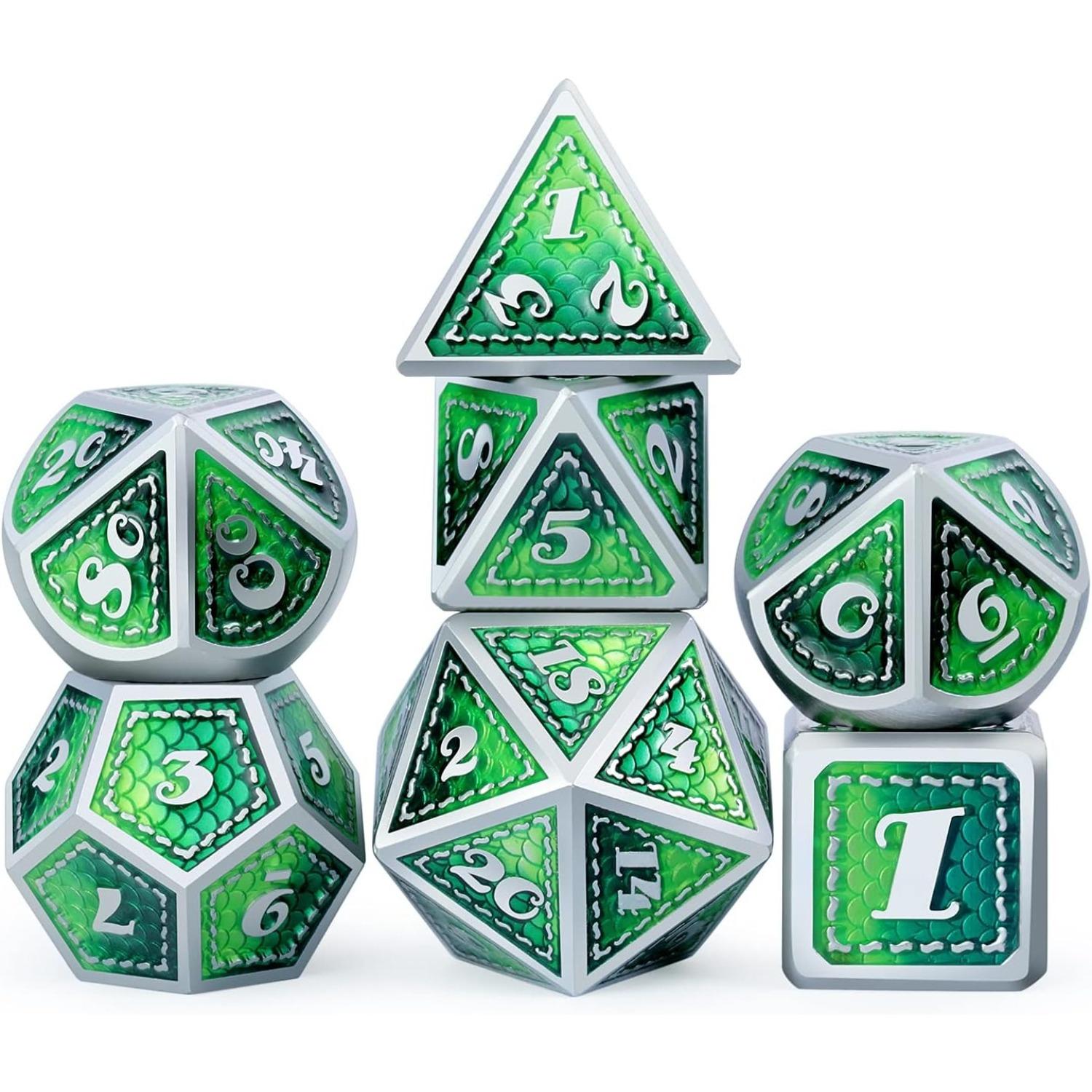 Набор металлических игральных костей DND D&D, 7 игральных костей Dragon Scale Metallic D&D с подарочным металлическим футляром для игры Dungeons & Dragon зелёный
Набор металлических игральных костей DND D&D, 7 игральных костей Dragon Scale Metallic D&D с подарочным металлическим футляром для игры Dungeons & Dragon зелёный
