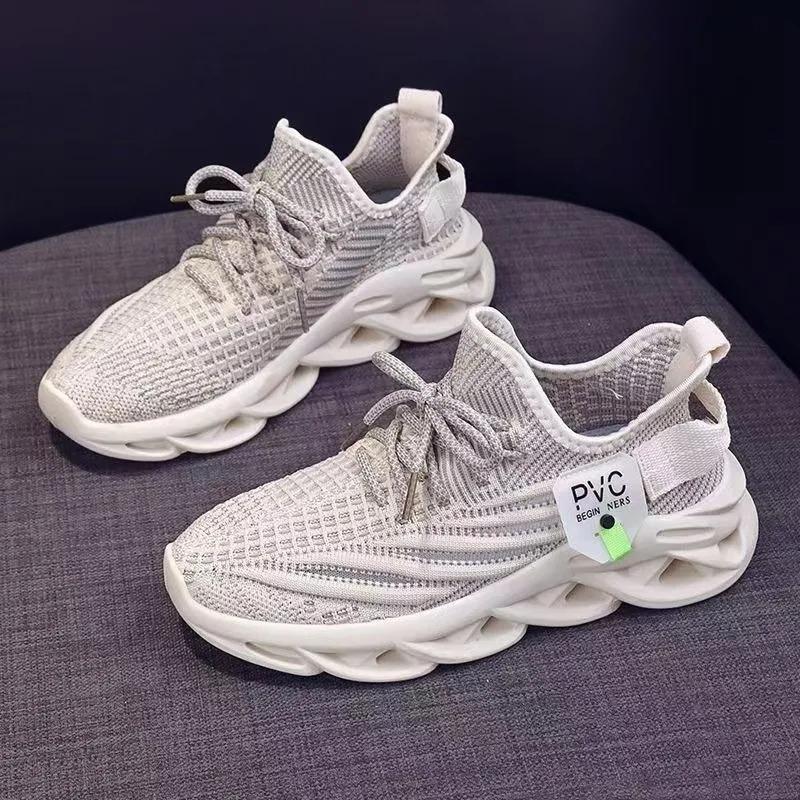 Модная летняя новинка Женская спортивная обувь Модная обувь для бега Сетчатая дышащая Повседневная обувь Легкие высококачественные женские кроссовки 40 серый
Модная летняя новинка Женская спортивная обувь Модная обувь для бега Сетчатая дышащая Повседневная обувь Легкие высококачественные женские кроссовки 40 серый
