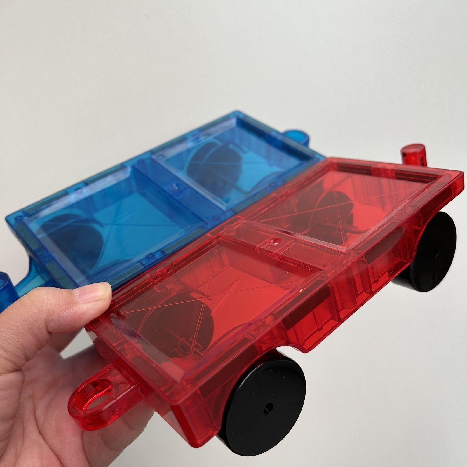 Magnetic Car Toy Refill Pack - Compatible with 7.5cm Stained Glass Pieces
Magnetic Car Toy Refill Pack - Compatible with 7.5cm Stained Glass Pieces