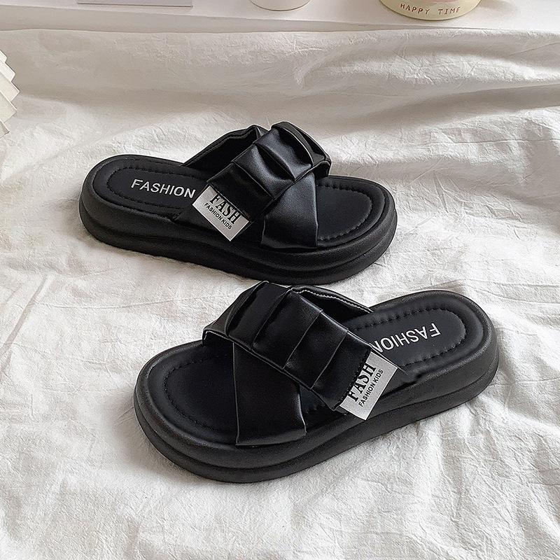 Cool slippers for women s summer wear 2025 new fashion platform sandals for women s pregnant women 35 чорний
Cool slippers for women s summer wear 2025 new fashion platform sandals for women s pregnant women 35 чорний