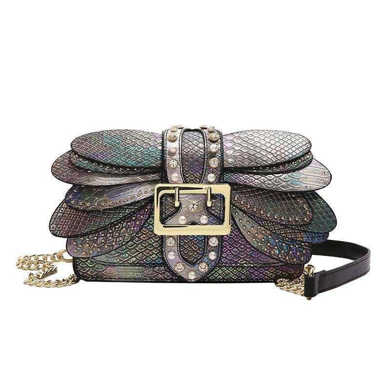 2025 Luxury Handmade Pearl Rivet Butterfly Wing Crossbody Shoulder Bag New Fashion Women Designer Handbag Retro Chain Square Bag чёрный
2025 Luxury Handmade Pearl Rivet Butterfly Wing Crossbody Shoulder Bag New Fashion Women Designer Handbag Retro Chain Square Bag чёрный