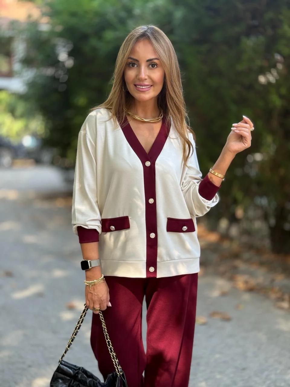 Europe, America, autumn and winter new Xiaoxiangfeng jacket casual contrasting color V-neck knitted cardigan long-sleeved suit women XXXL
Europe, America, autumn and winter new Xiaoxiangfeng jacket casual contrasting color V-neck knitted cardigan long-sleeved suit women XXXL