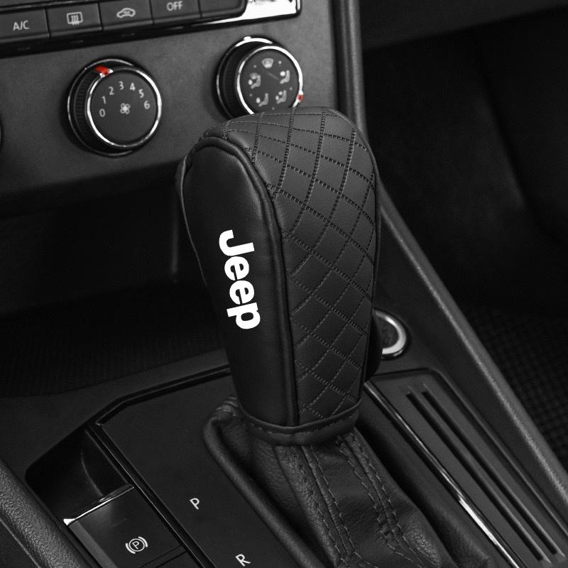 For Jeep Renegade Wrangler JL Gladiator Grand Cherokee Compass Car Center Console Gear Shift Knob Cover Handle Case Accessories чорний
For Jeep Renegade Wrangler JL Gladiator Grand Cherokee Compass Car Center Console Gear Shift Knob Cover Handle Case Accessories чорний