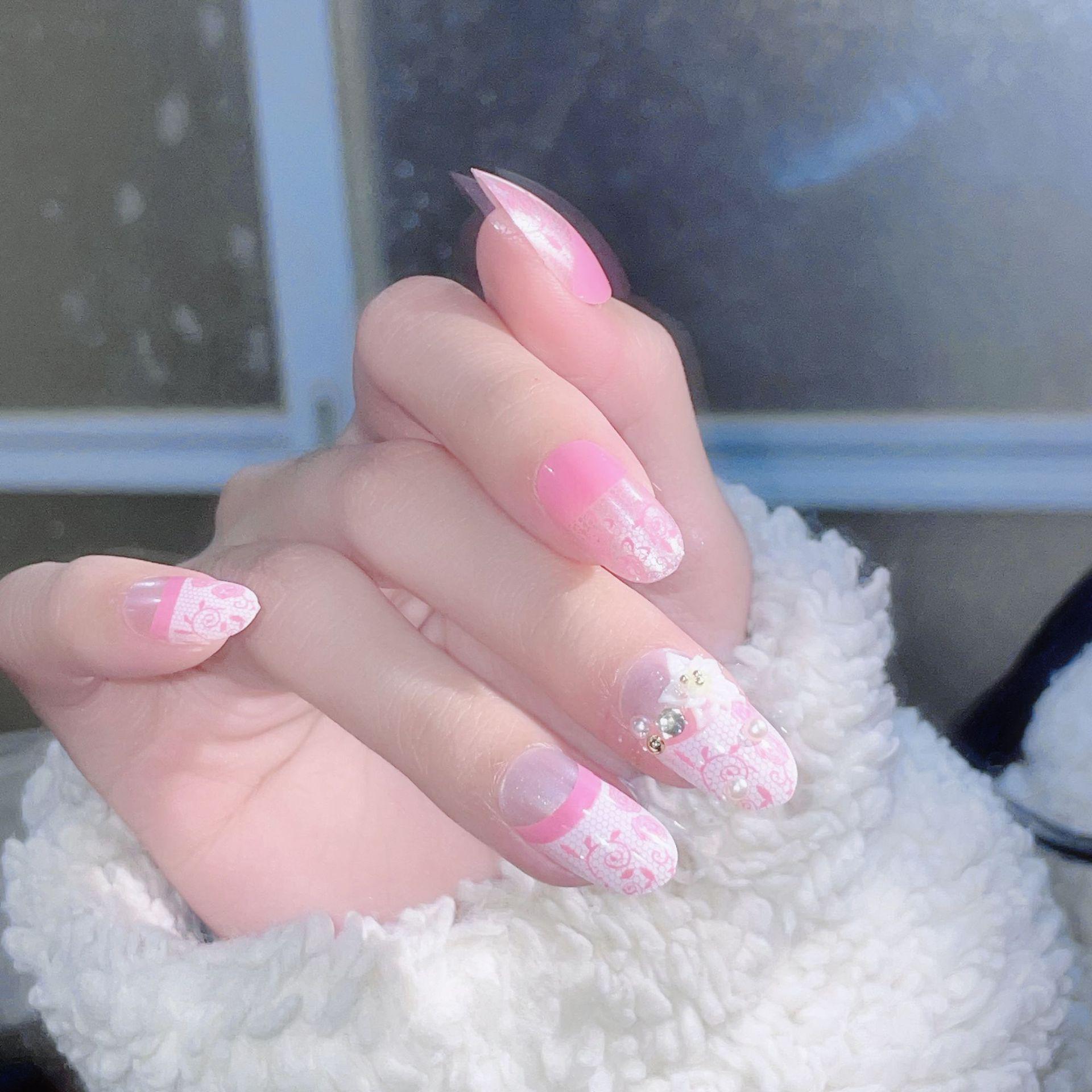 Detachable Wearable Bride Nail Art Patches - False Nails with Removable Powder Finish
Detachable Wearable Bride Nail Art Patches - False Nails with Removable Powder Finish