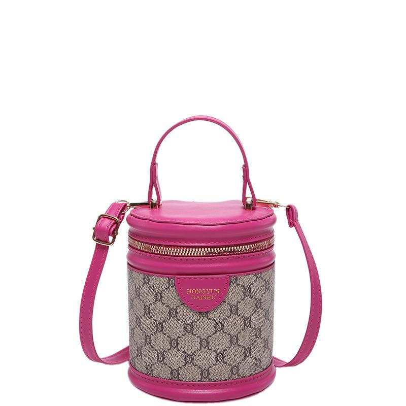 Проста сумочка в стилі ретро на одне плече, модна сумка-відро, нова осінь 2024 року, модна ретро-міська сумка рожевий червоний колір
Проста сумочка в стилі ретро на одне плече, модна сумка-відро, нова осінь 2024 року, модна ретро-міська сумка рожевий червоний колір