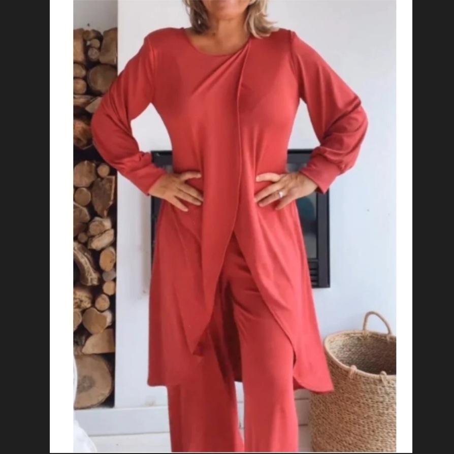 Women s Loose Long Sleeve Top with Wide Leg Pants Set in 4 Colors 5XL
Women s Loose Long Sleeve Top with Wide Leg Pants Set in 4 Colors 5XL