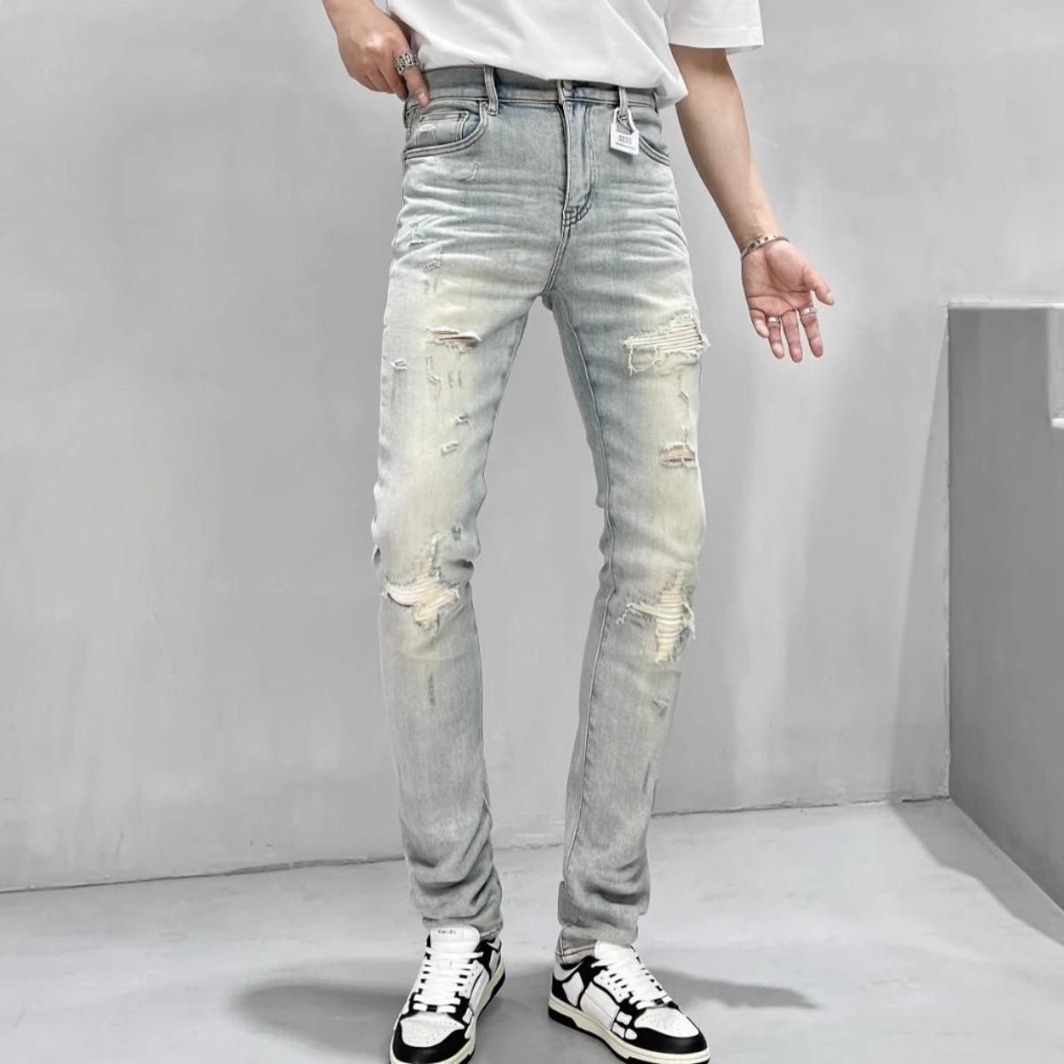 Мужские модные облегающие светло-голубые рваные джинсы - повседневные, эластичные, модные узкие брюки 32 (suggested 135-145 kg)
Мужские модные облегающие светло-голубые рваные джинсы - повседневные, эластичные, модные узкие брюки 32 (suggested 135-145 kg)