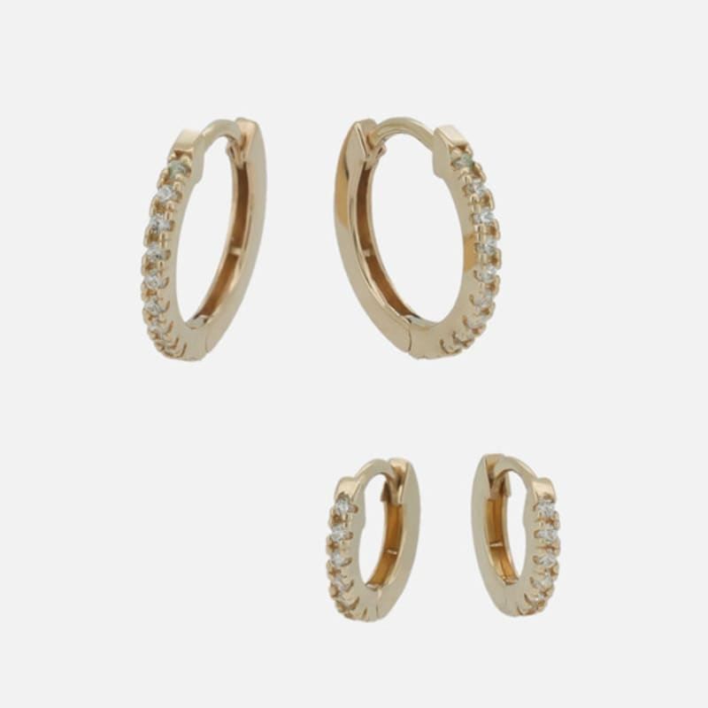 youngglow 14k slim pave cubic one touch earring (2size) White Gold (Single) (5,000 won)
youngglow 14k slim pave cubic one touch earring (2size) White Gold (Single) (5,000 won)