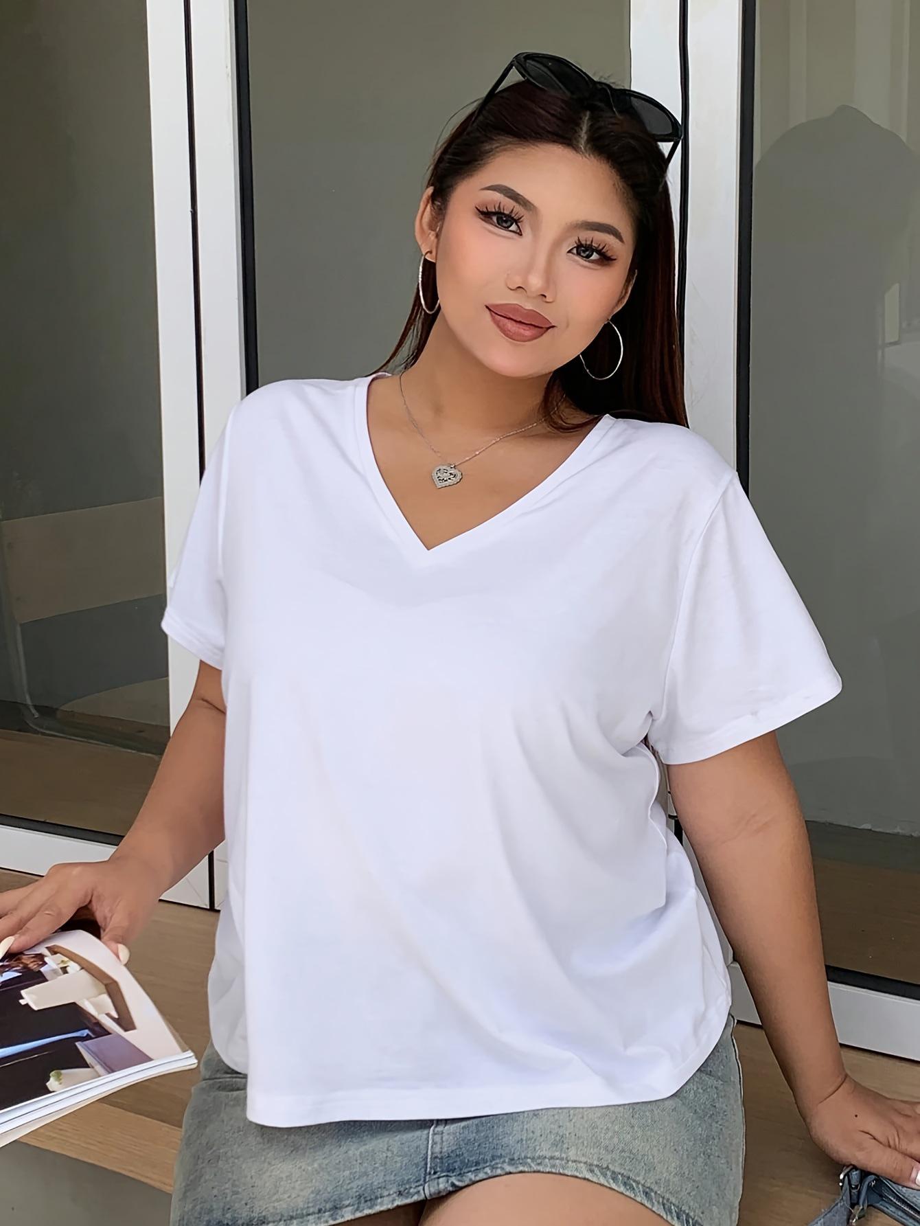 Plus Size Loose-Fit V-Neck Short-Sleeve T-Shirt 4XL
Plus Size Loose-Fit V-Neck Short-Sleeve T-Shirt 4XL