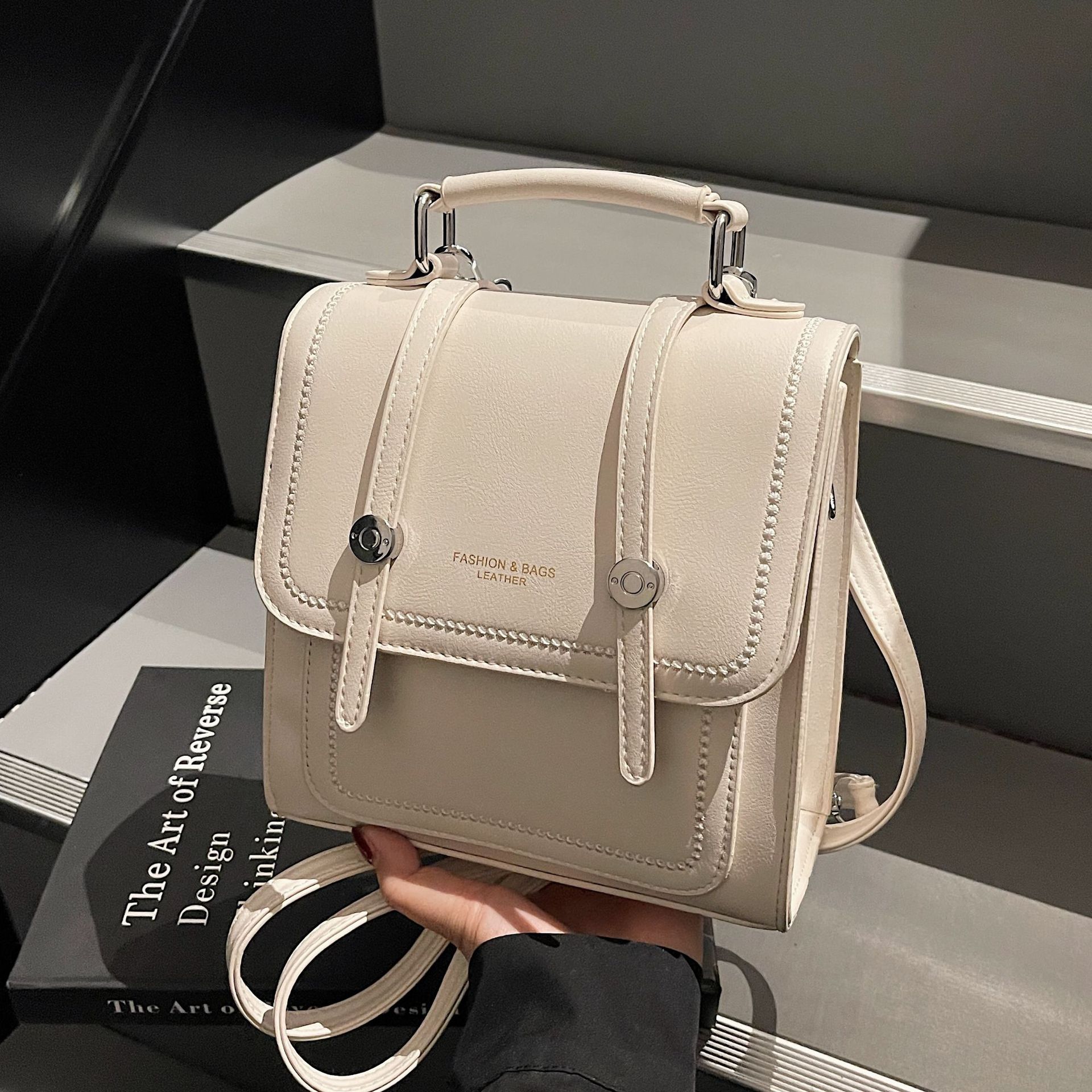 Niche Design Backpack Bag Women S Fashion Versatile High-End Sense Leisure Small Backpack Leisure Travel Bag чорний
Niche Design Backpack Bag Women S Fashion Versatile High-End Sense Leisure Small Backpack Leisure Travel Bag чорний