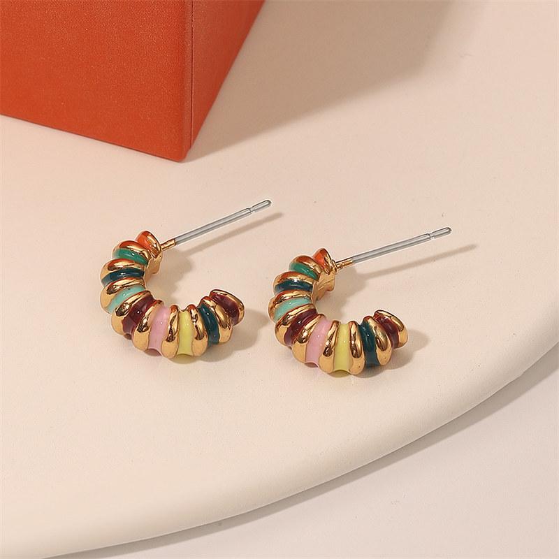 Европейские и американские Ins Новые ретро цветные капельные масляные серьги-пряжки для ушей Нишевые дизайны Модные и персонализированные серьги-макаруны и серьги
Европейские и американские Ins Новые ретро цветные капельные масляные серьги-пряжки для ушей Нишевые дизайны Модные и персонализированные серьги-макаруны и серьги