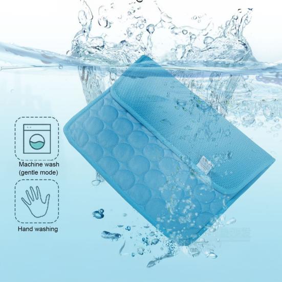 Dog Cooling Mat Portable Washable Pet Ice Silk Pad for Dogs Cats Non-Slip Summer Self Cool Blanket for Indoor Outdoor Use M сірий
Dog Cooling Mat Portable Washable Pet Ice Silk Pad for Dogs Cats Non-Slip Summer Self Cool Blanket for Indoor Outdoor Use M сірий
