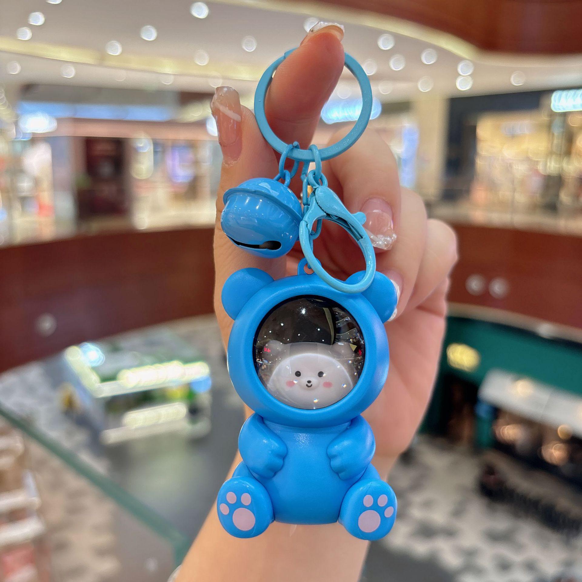 Panda & Capybara Luminous Keychain: Cute Night Light & Bag Pendant
Panda & Capybara Luminous Keychain: Cute Night Light & Bag Pendant