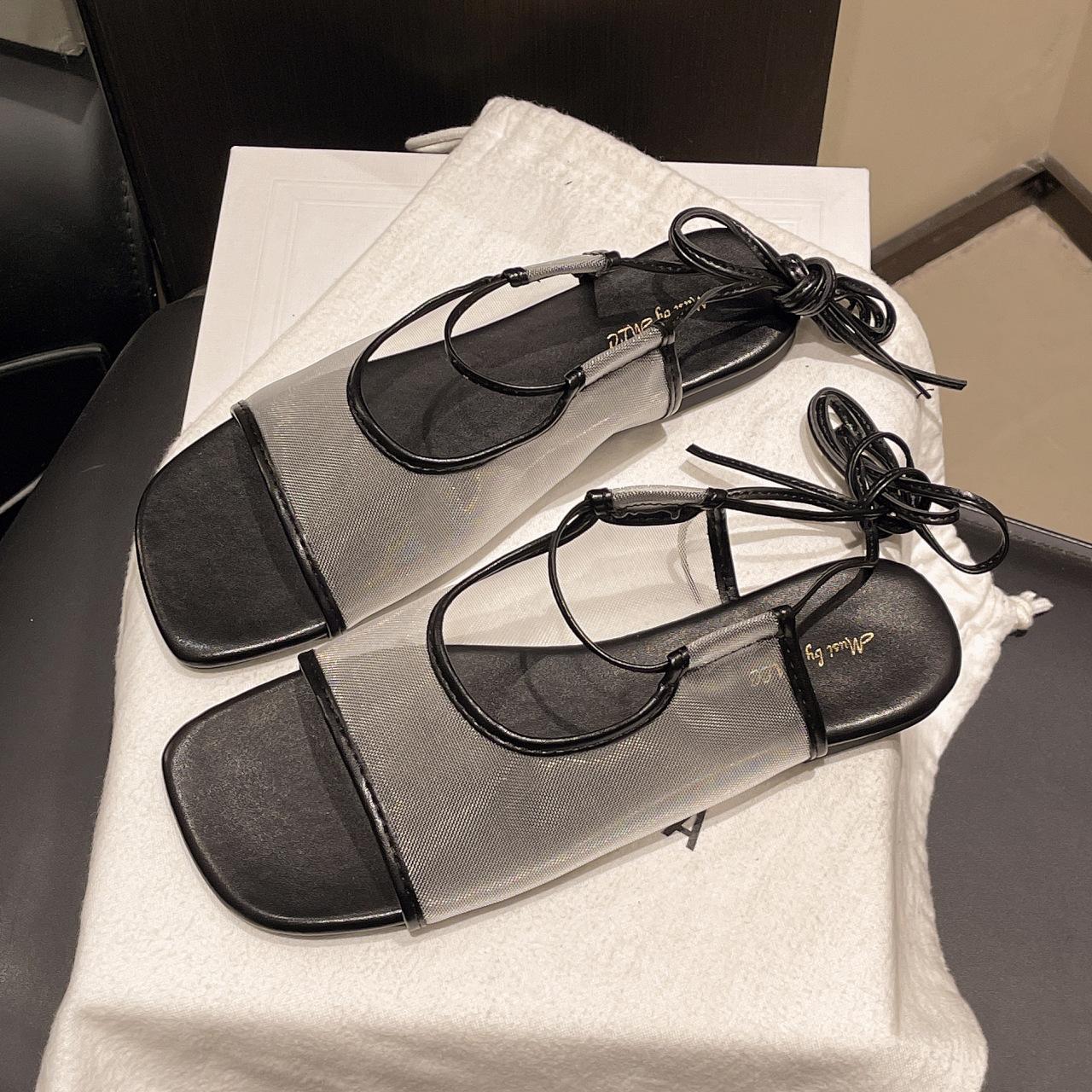 French niche open-toed flat-bottomed breathable mesh sandals women s summer 2025 new straps casual beach Roman shoes 40 чёрный
French niche open-toed flat-bottomed breathable mesh sandals women s summer 2025 new straps casual beach Roman shoes 40 чёрный